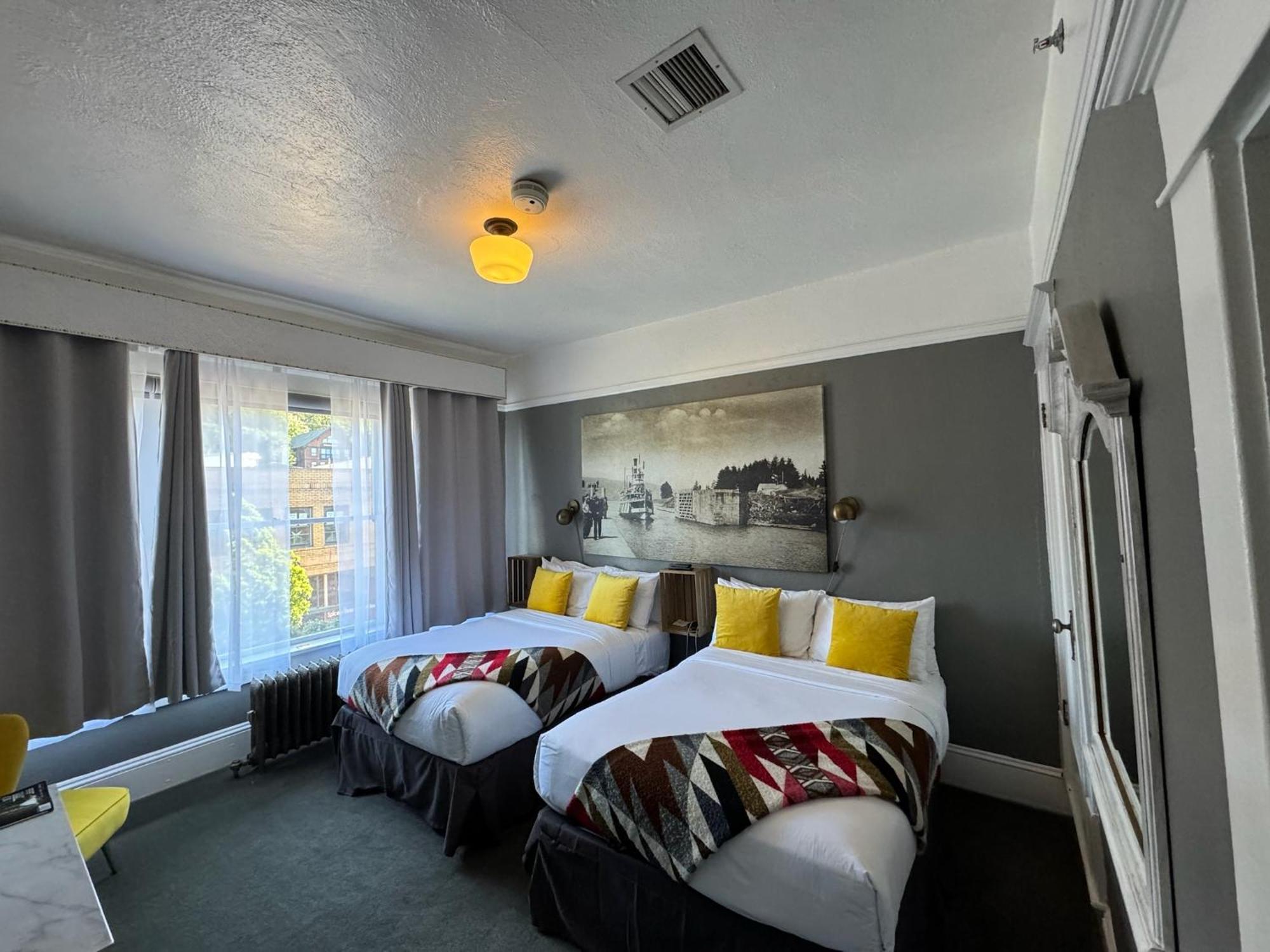 Hood River Hotel