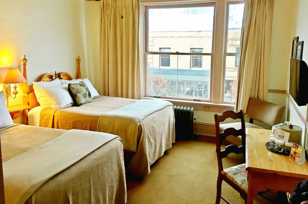 Hood River Hotel 3*